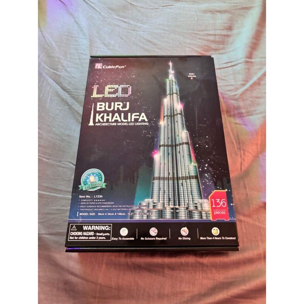 Cubicfun 3D Puzzles: LED Burj Khalifa Building Box - New and Unopened - 136 pcs